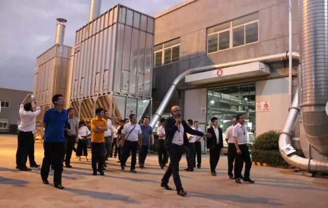 居然之家集团副总裁王宁、招商运营部总监王鹏率全国分公司总经理莅临久盛考察