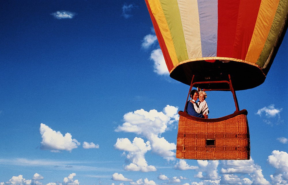 8月18日，地球小姐邀你漫步云端，心跳值MAX!